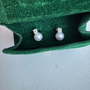 Elegant  Pearl Earrings